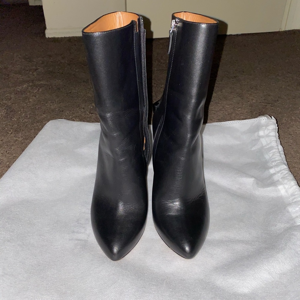 Authentic Givenchy Leather Heel, zip up closure